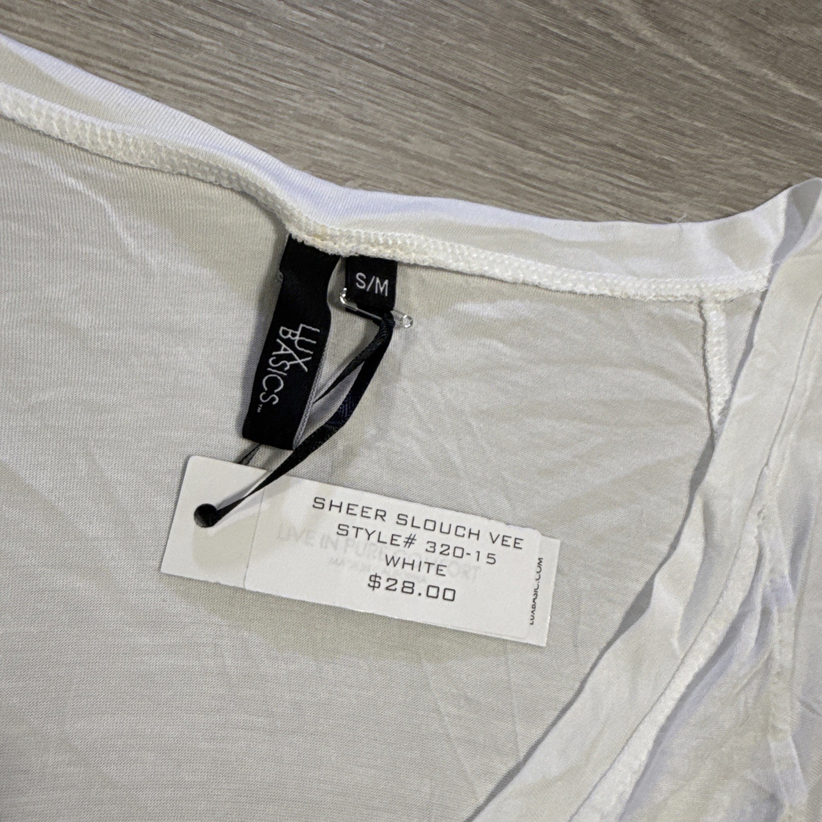 LUX Basics Women’s Top S/M White Sheer Slouch V-Neck Short Sleeve Tee NWT