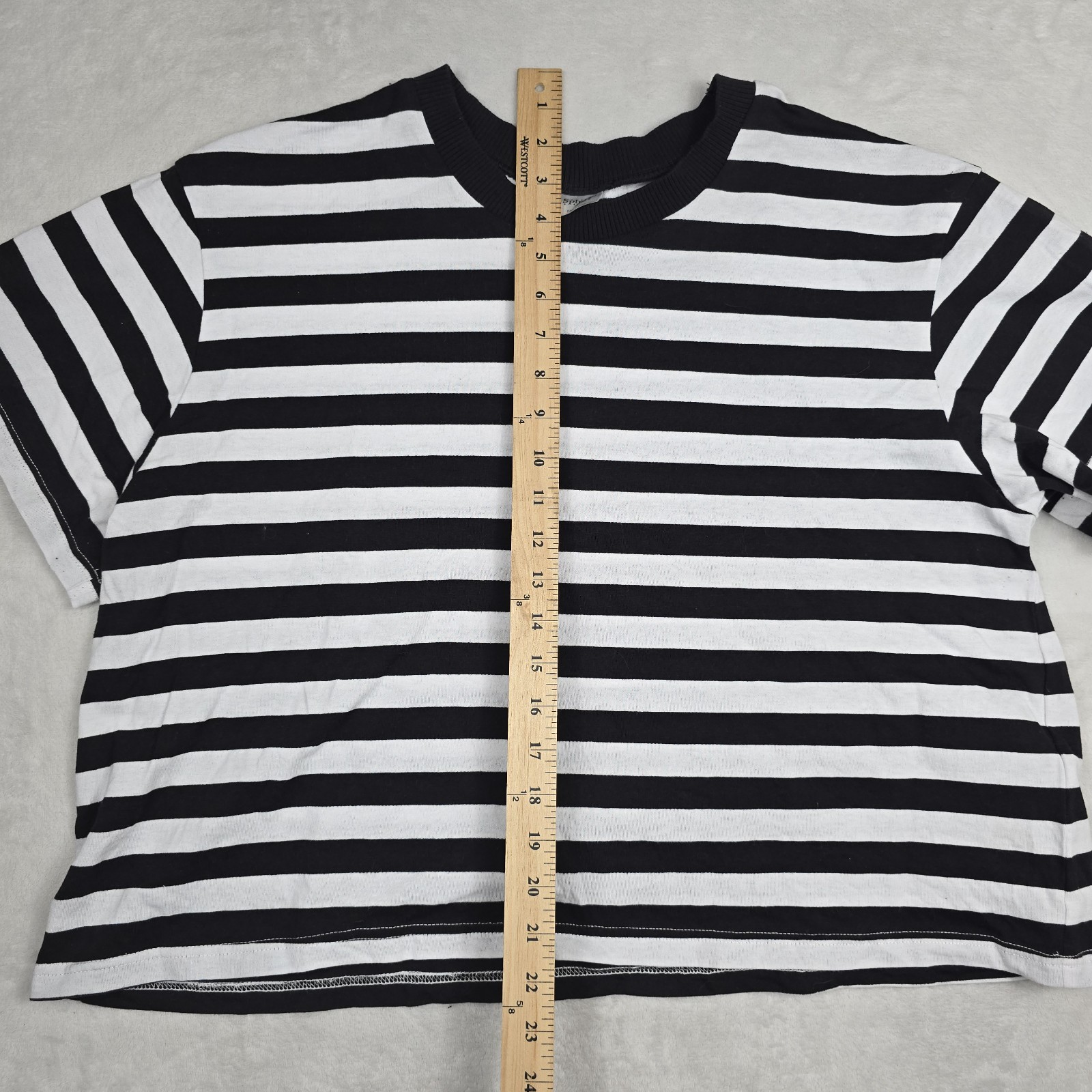 Spirit Halloween Costume Robber White Black Striped Shirt Women’s Size 1X Top