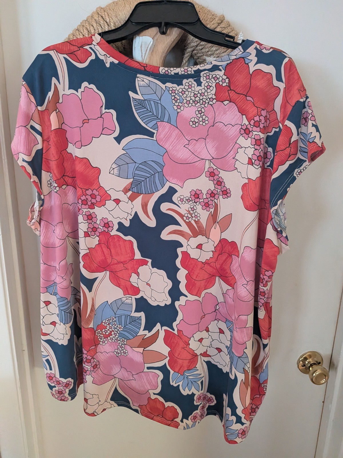 Blue Sol 3X Cap Sleeves Vibrant Colorful Floral Top Ladies New w/Tags