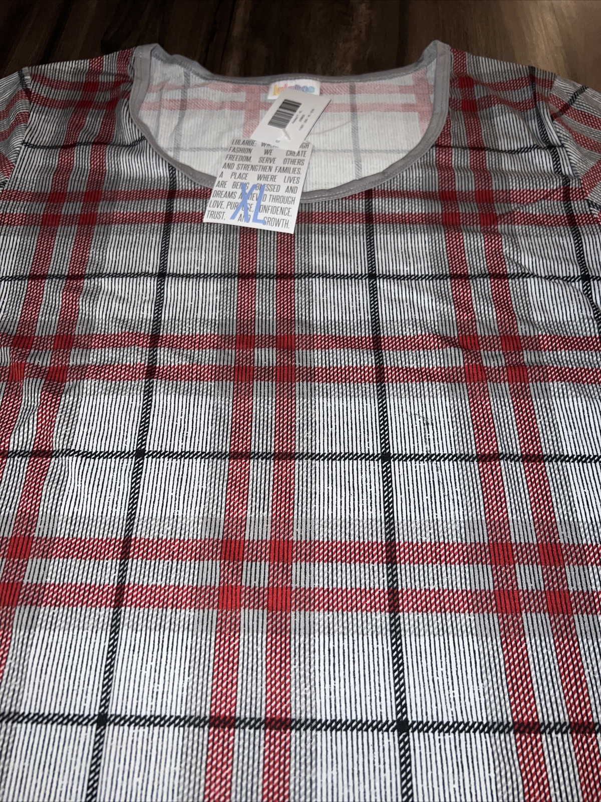 Lularoe Perfect T White Black Gray Red Plaid Full Tunic XL 18/22 Plus Shirt New