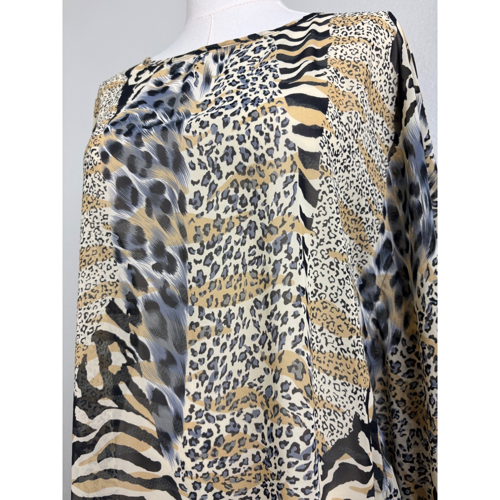 Women’s Animal Print Poncho Top Batwing Kimono Blouse Leopard Zebra One Size