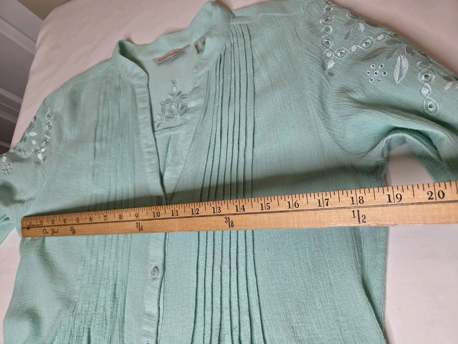 Soft Surroundings Cotton Women’s Med Mint Green Pleats, Roll Tab Long Blouse