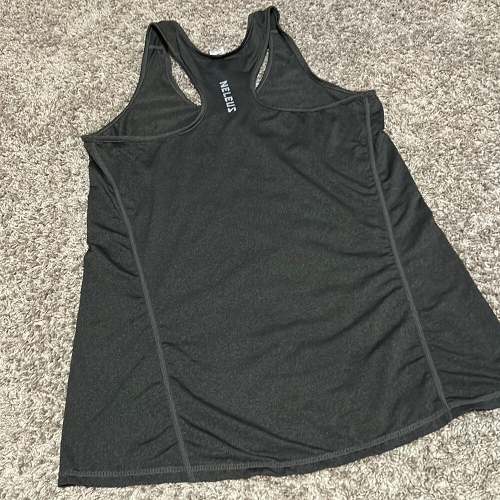 Neleus women’s size large gray tank top reflective super soft and stretchy