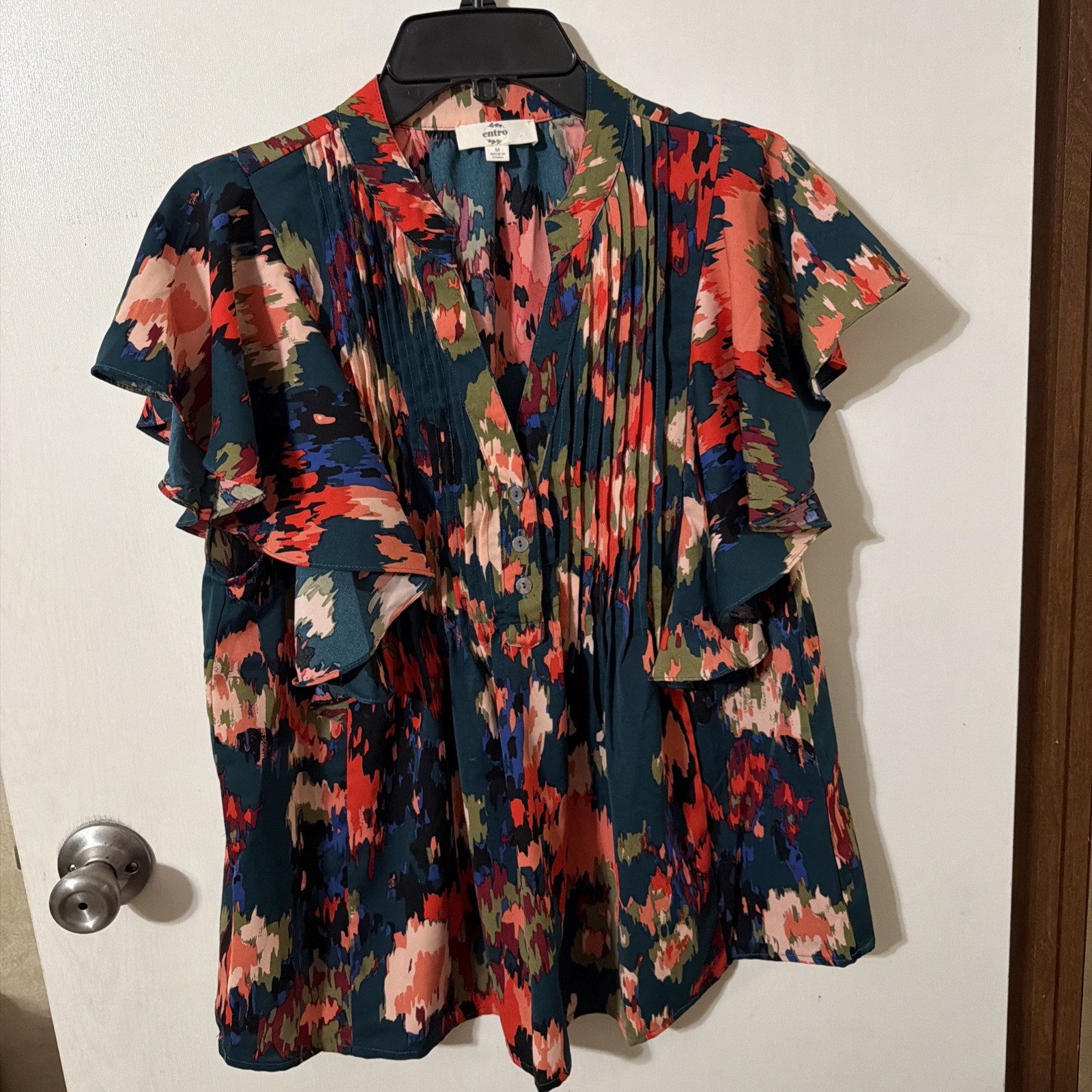 Entro Women’s Blouse Multi-color Tiered Pleated Ruffle Short Sleeve Shirt Medium