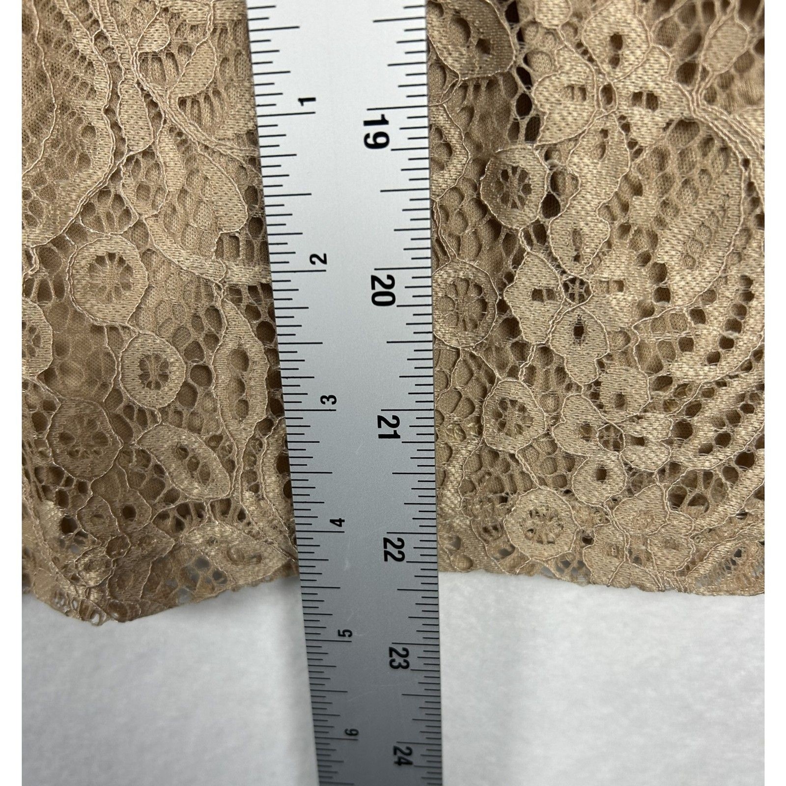 NWT Cable & Gauge Champagne Lace Blouse Top Boho Lined Short Sleeve Size M