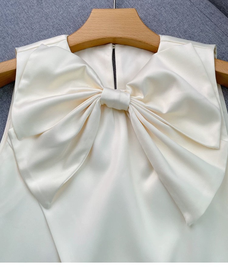 🎁🎁AUTHENTIC Sandro Women V-Neck Bow Satin Sleeveless Short Style Vest Tops SML