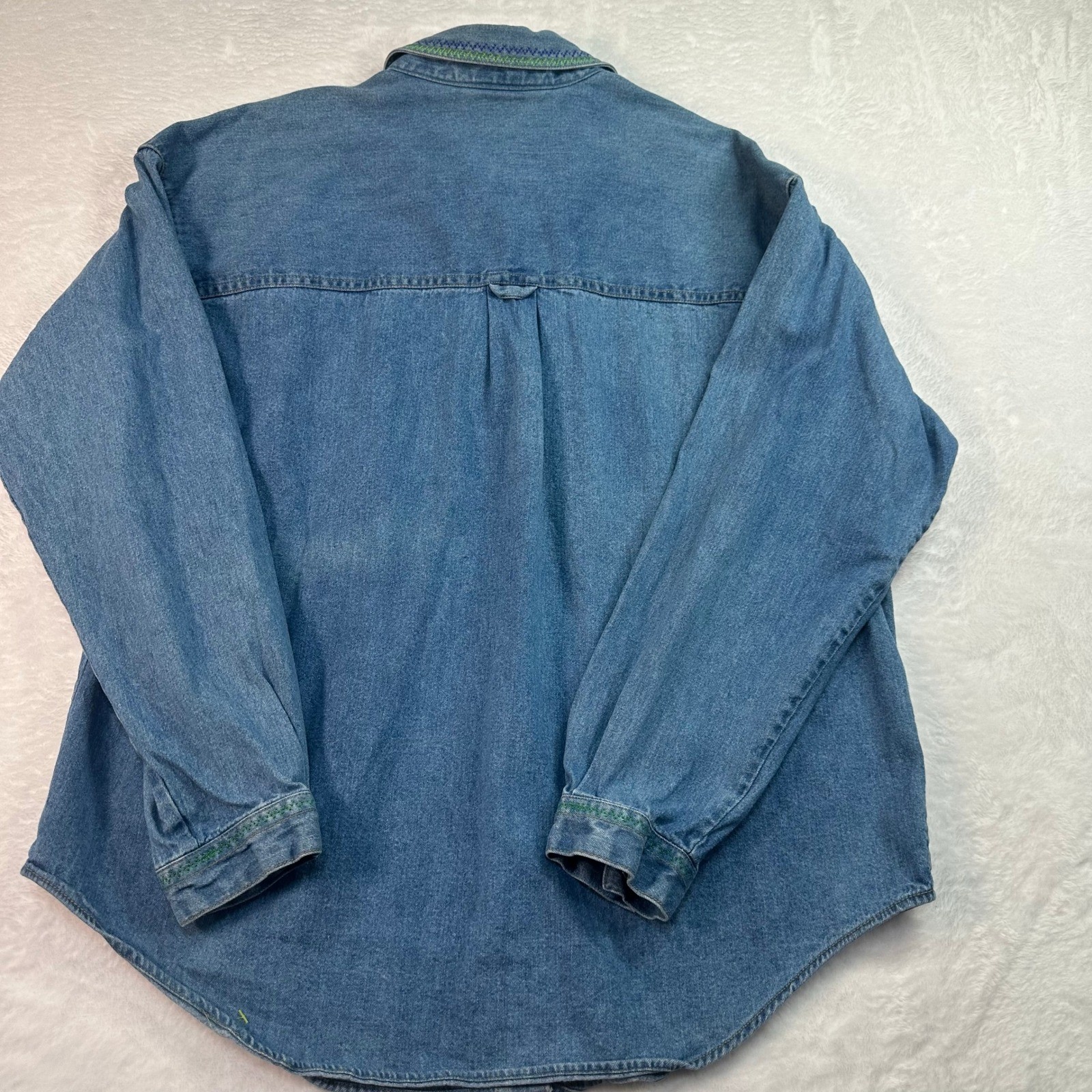 Denim Button Up Shirt Women Large Blue Embroidered Cabin Waterfall AL7075