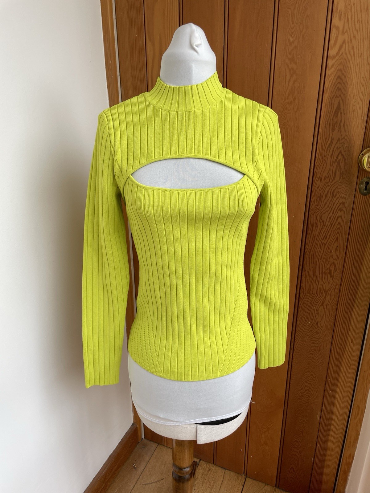 Sweatybetty Acid Yellow Cut Out rib Knit Top small bnwt