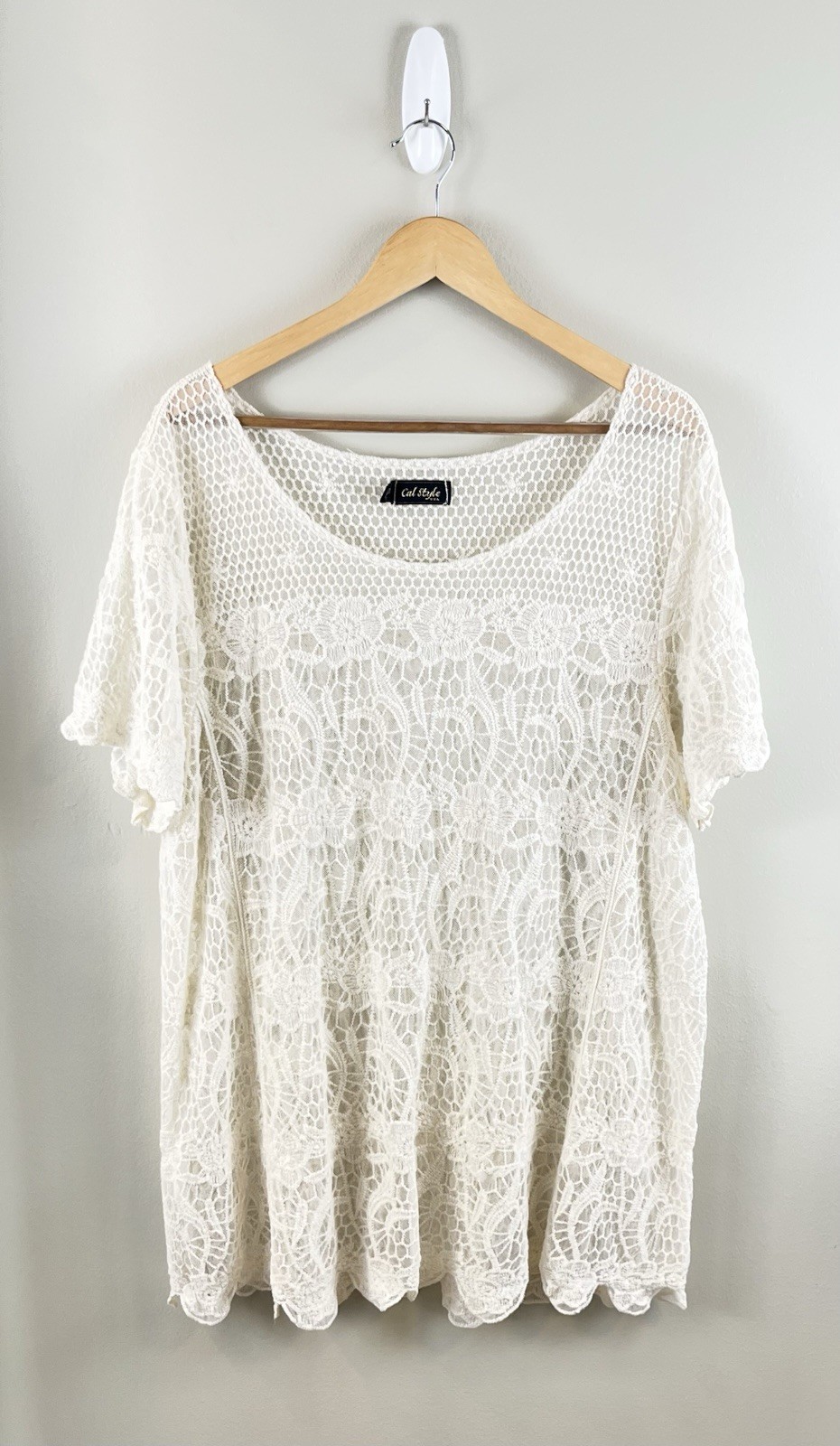 Cal Style USA Women’s XL Crochet Lace Top Ivory Fairy Core Cottage Core Dainty