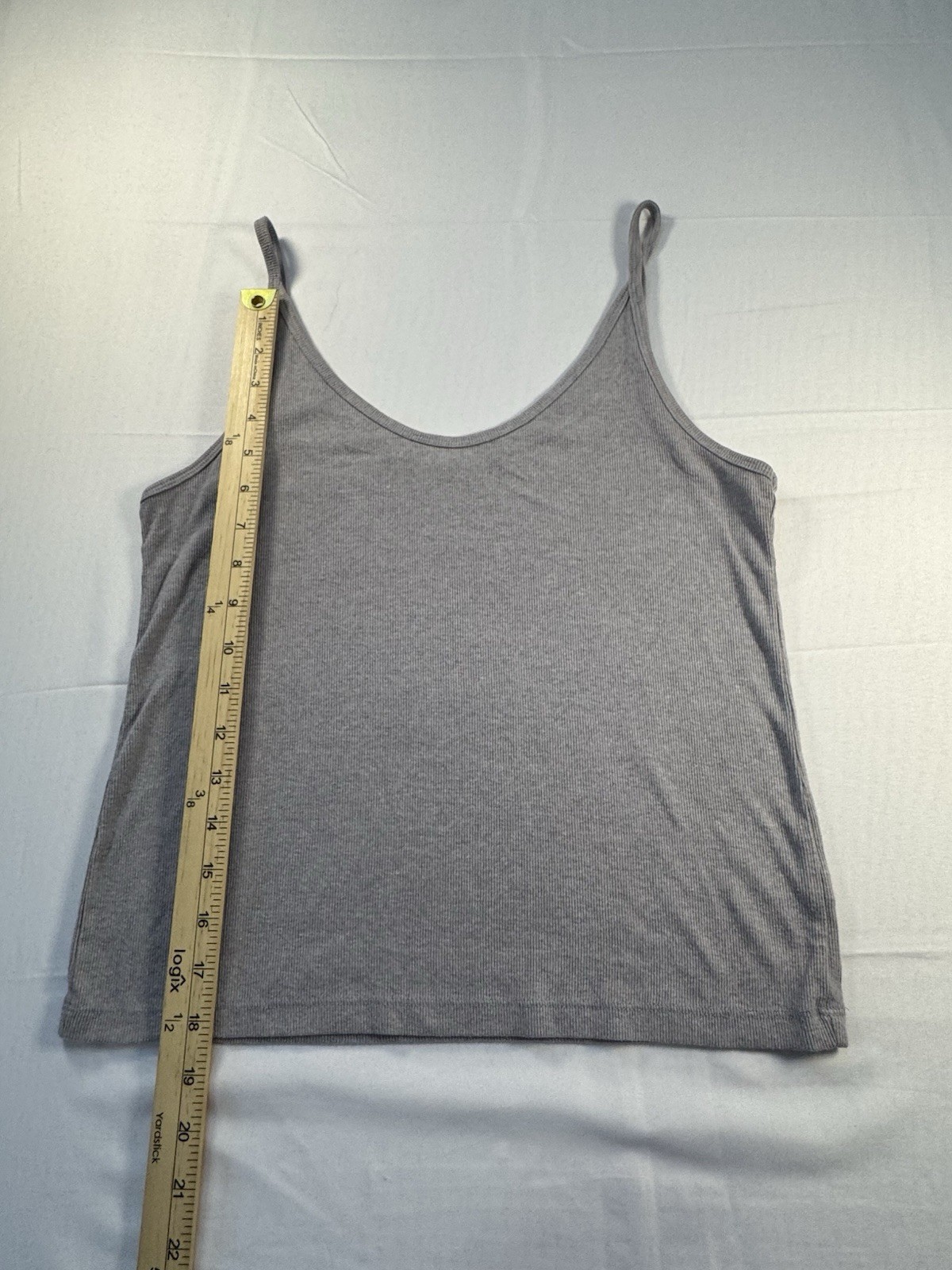 Universal Thread Light Heather Grey Cami Tank Top Ribbed Women’s Size Medium