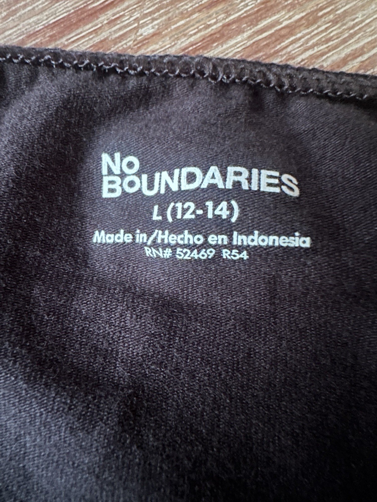 No Boundaries Black Cropped Cotton Tube Top Size L (US) 16-18 (UK)