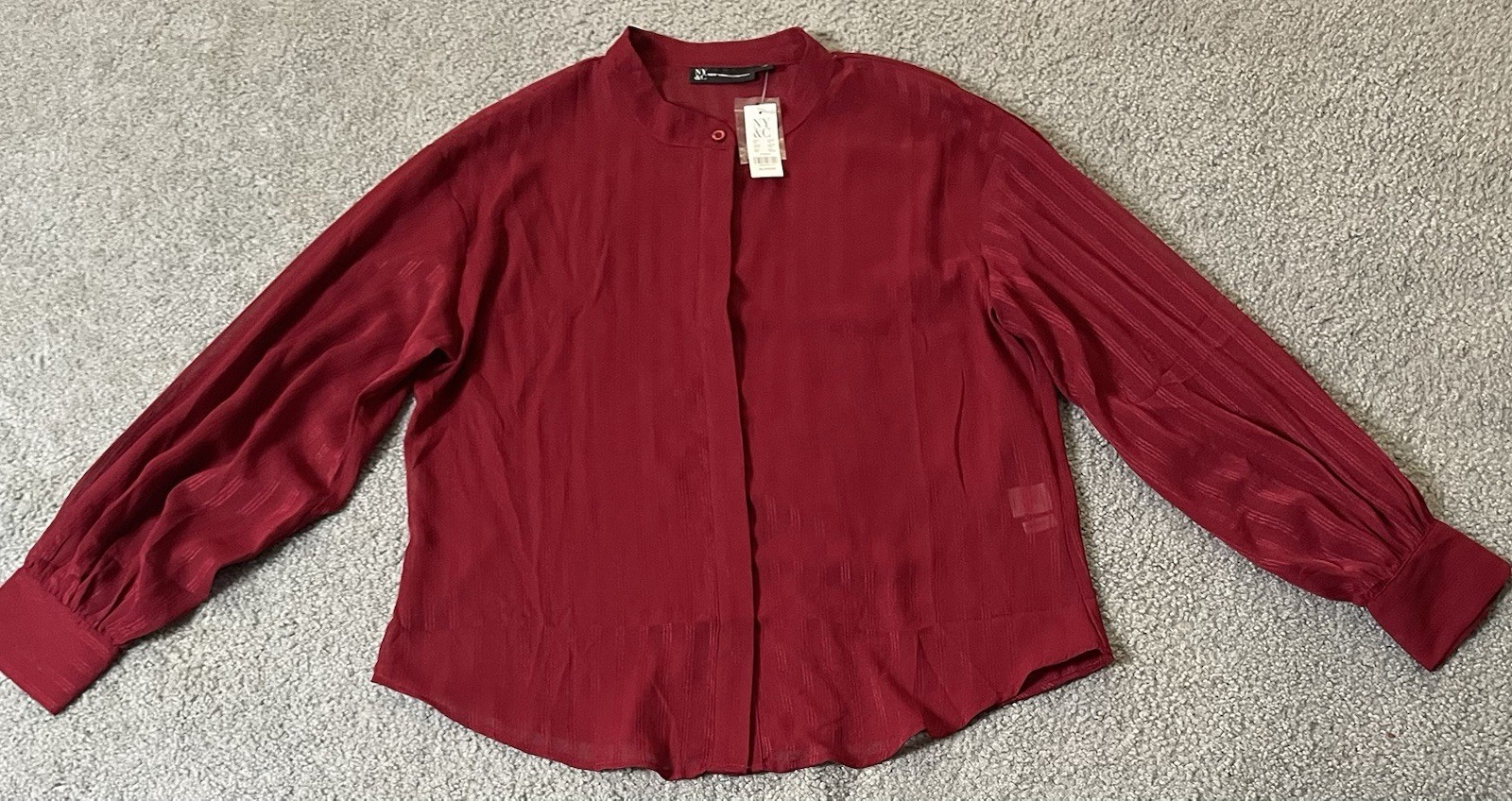 New York Company Button Up Blouse XL Red Striped Long Sleeve Career City Holiday