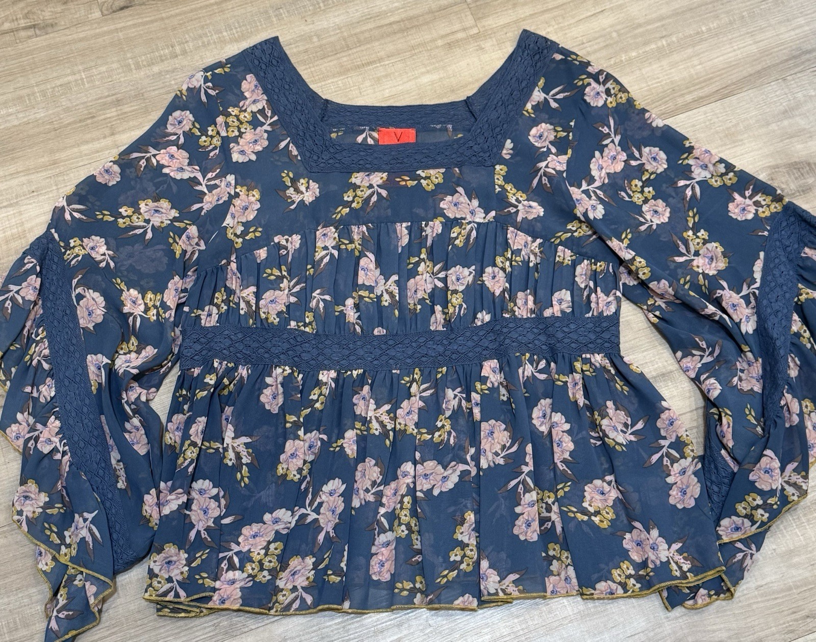 V Cristina Blouse Boho Style Size M