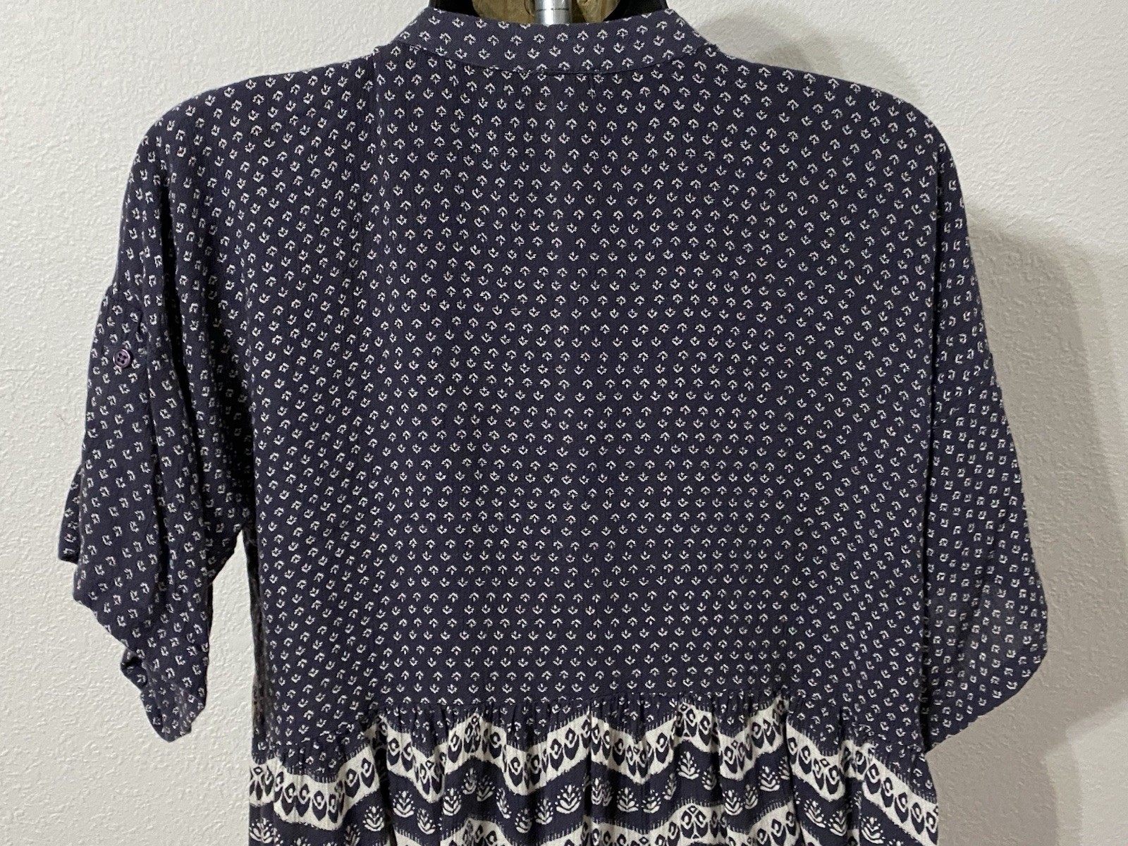 En Crème Womens Medium Blouse V-Neck Hi-Low Tunic Short Sleeve