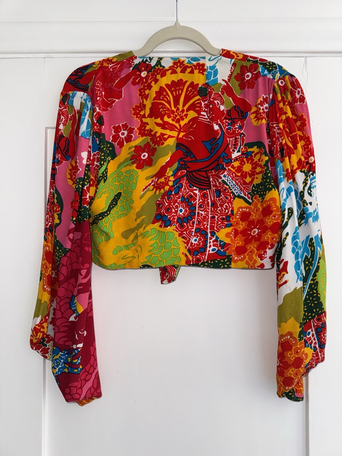 Trashy Diva Amaya Tie Top, Psychedelic Dragons – Size 10