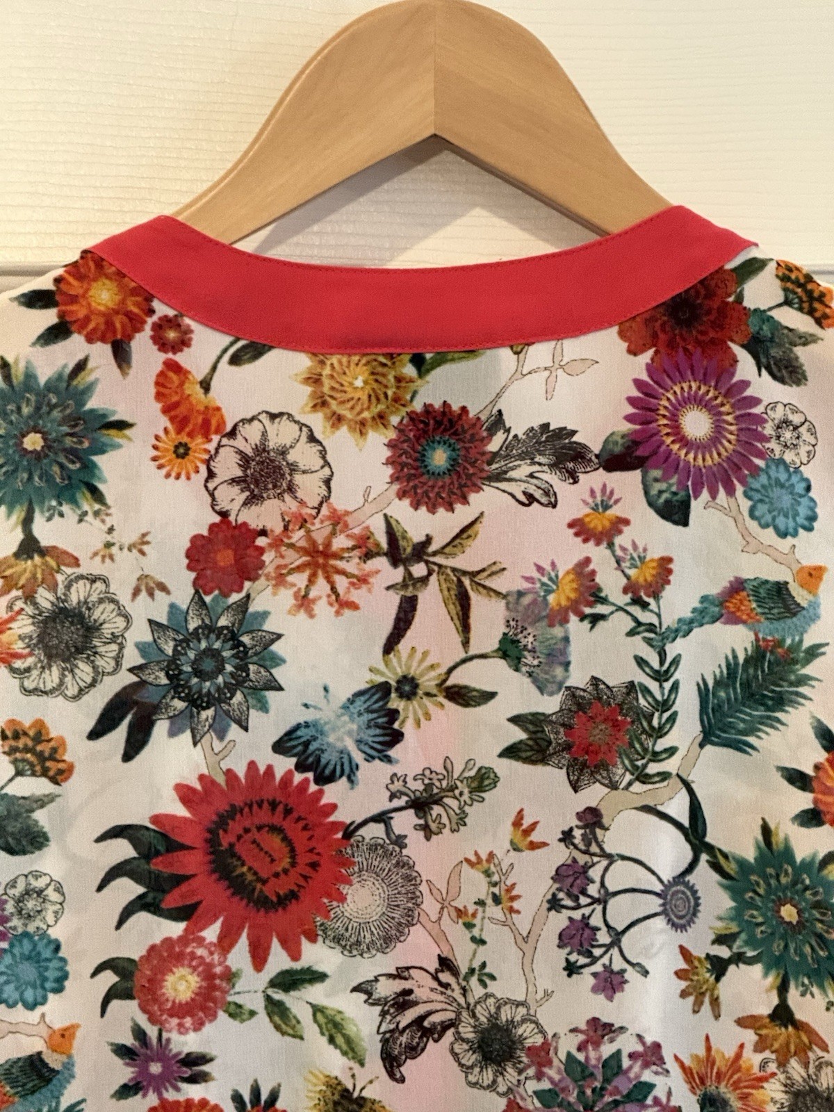 Nicole Miller Floral Sheer Garden Summer Button Sleeveless Blouse Size Large