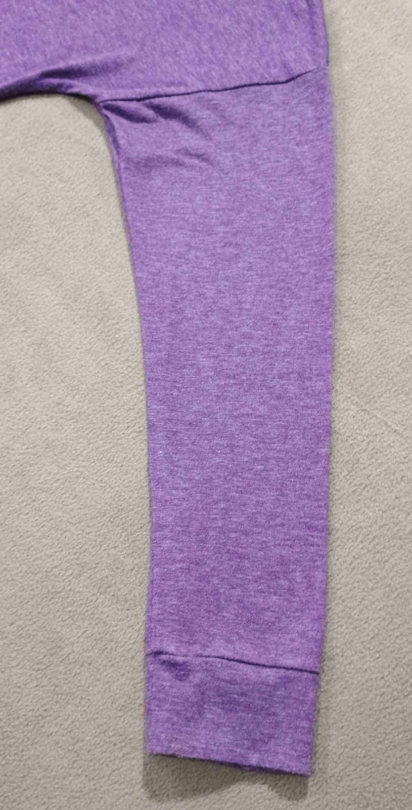 Women’s Lightweight Long Sleeve Pull Over With Pockets Size L Purple