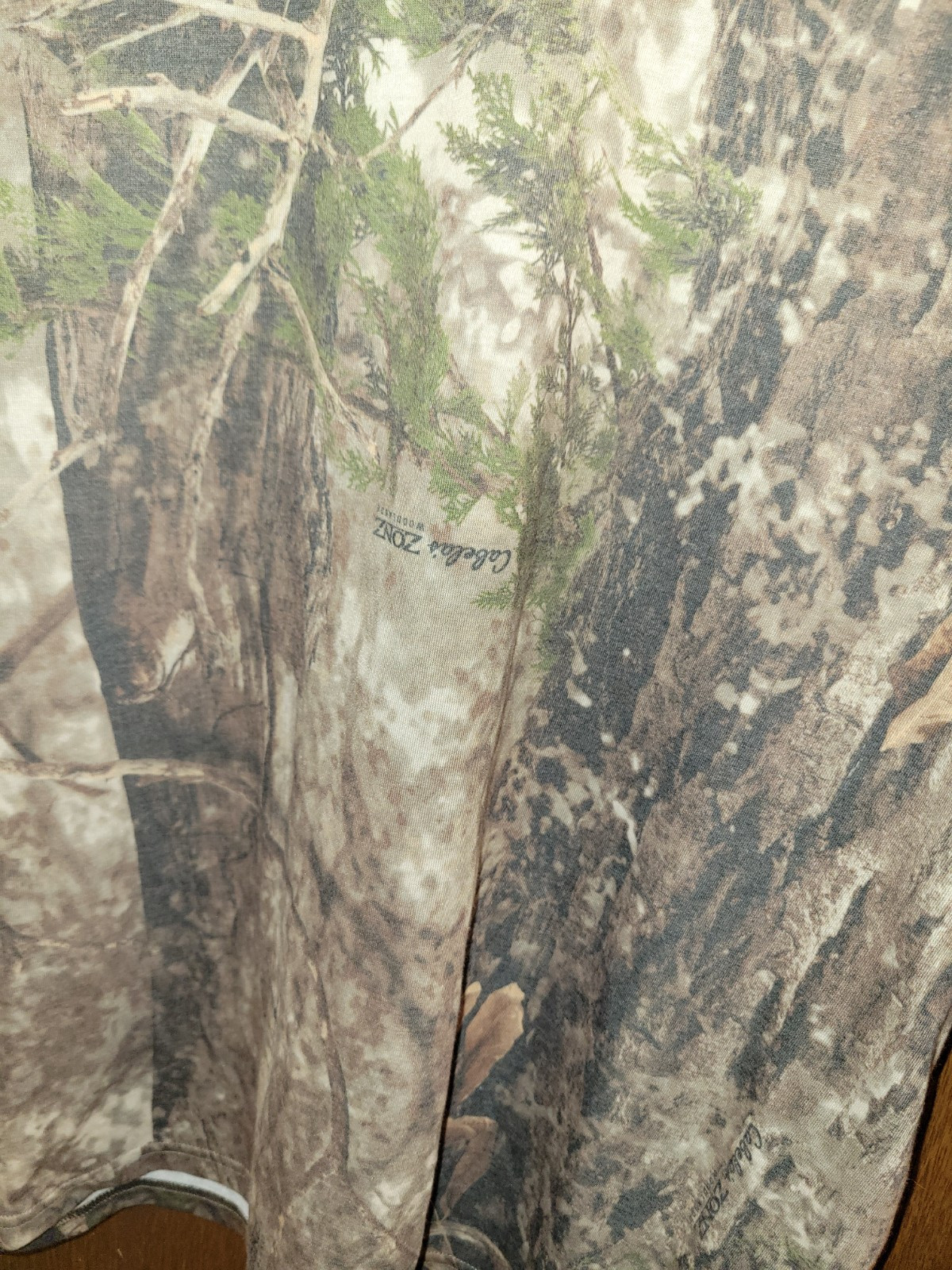 Cabela’s Womens Xlarge Xl Vneck Camo Tshirt Nwt Top Blouse Hunting Hiking