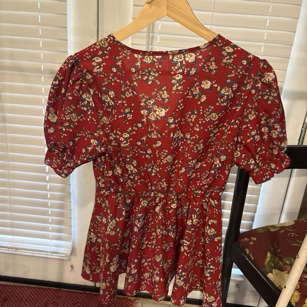 Beautiful Fall Blouse Goes Perfect With Jeans