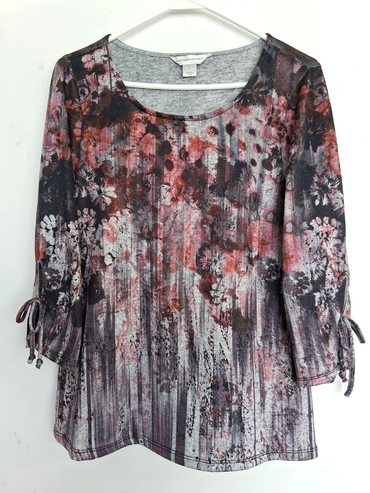 Size S multi color blouse in gray, pink, black & purple. Excellent condition