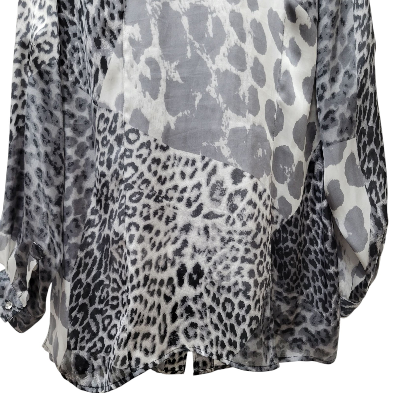 Chaus Women’s Long-Sleeves See-through Blouse Top Size XXL Excellent Condition