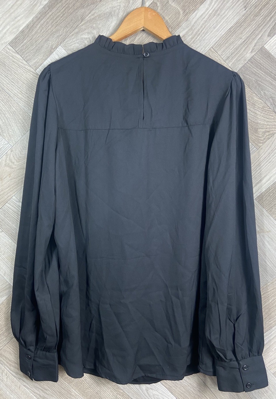 LTS Long Tall Sally Women’s Black Blouse Long Sleeved Size 18 New