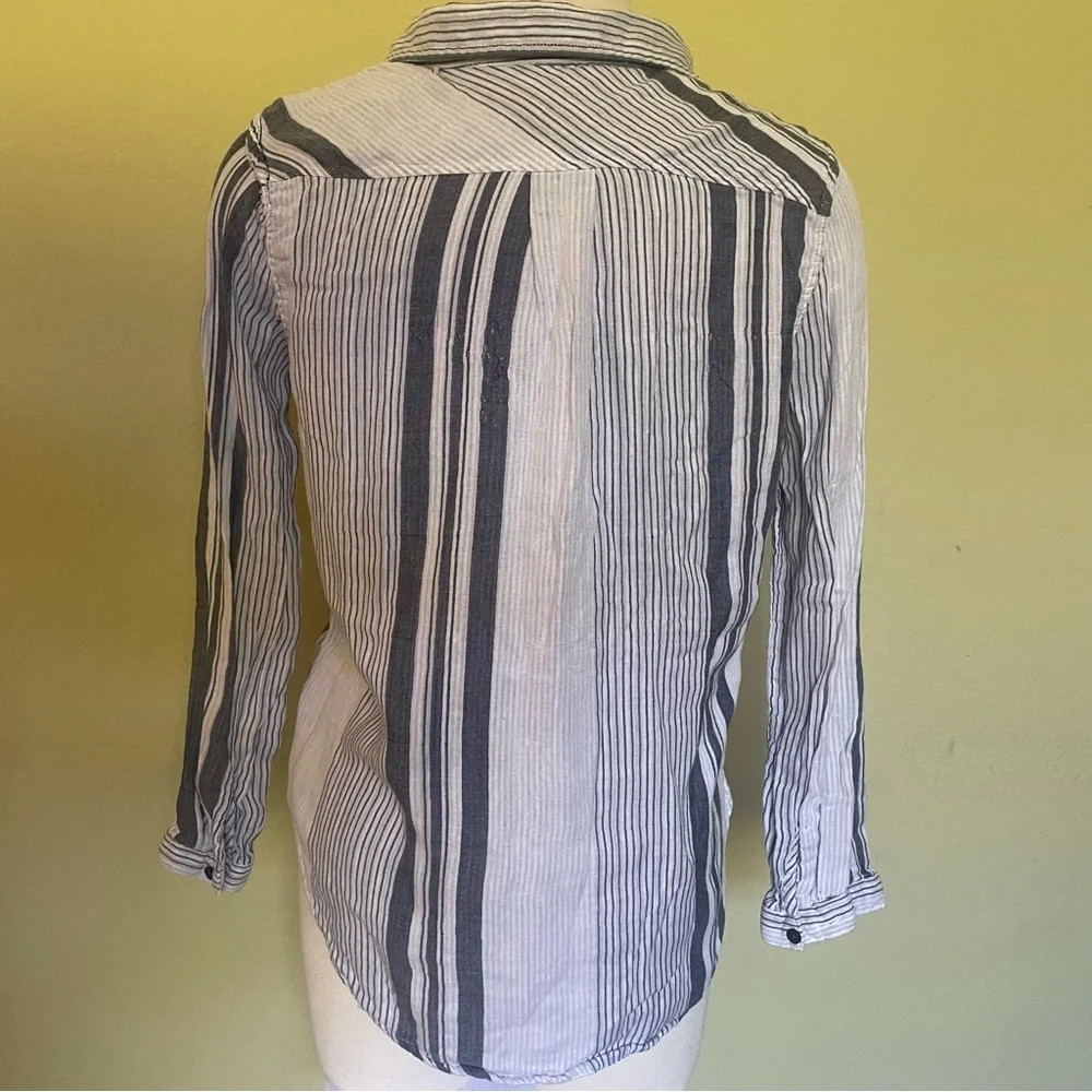 Thread & Supply Striped Collared Long Sleeve Button Down​ Lyocell Blouse Medium
