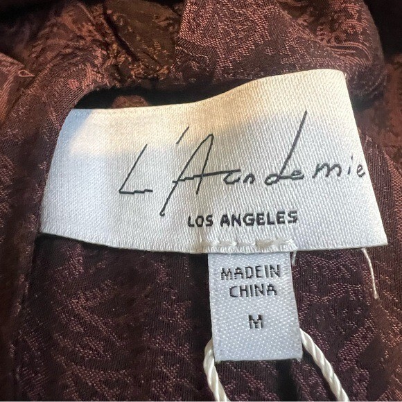 L’ACADEMIE The Basil Top in Burgundy Size M