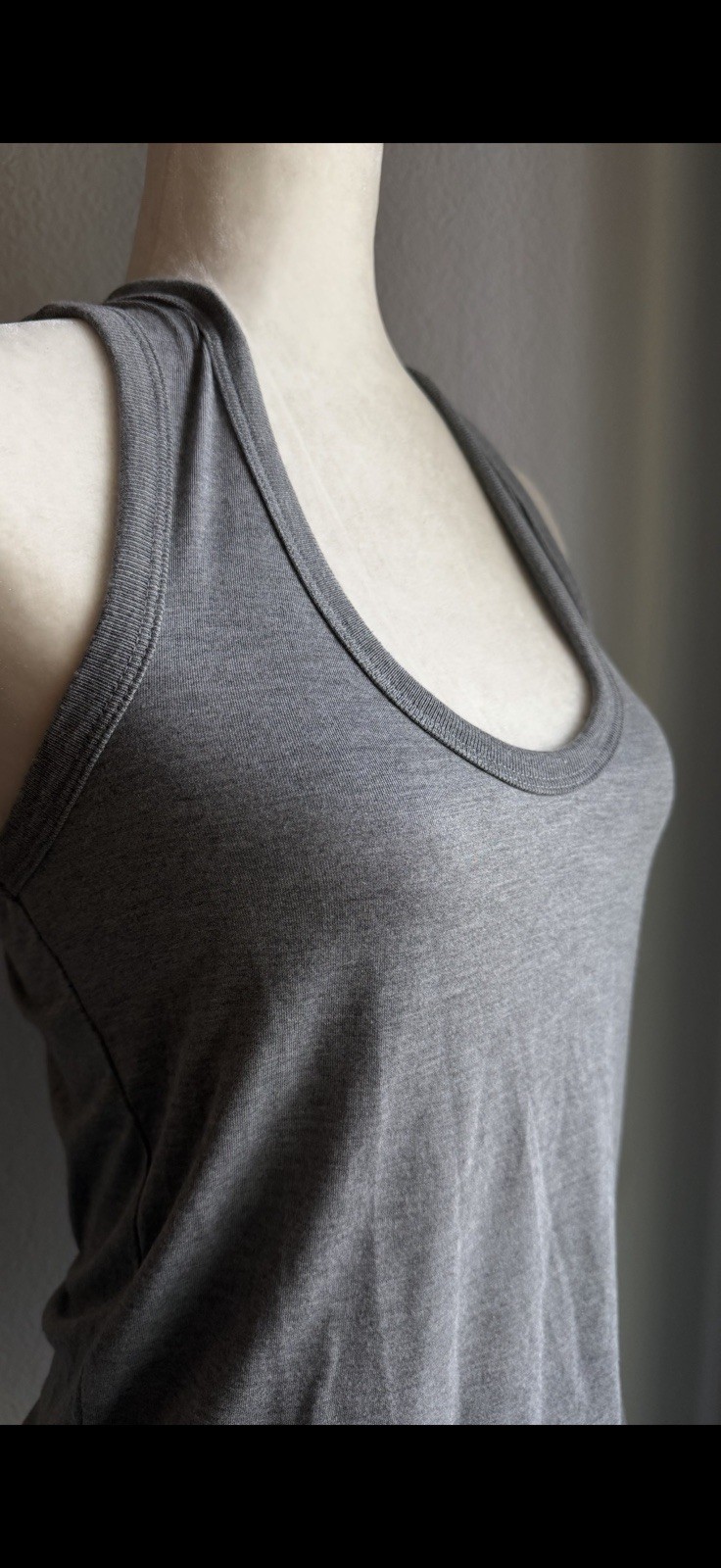 Topshop Gray Solid Scoop Neck Sleeveless Tank Top | Women’s Regular US 4