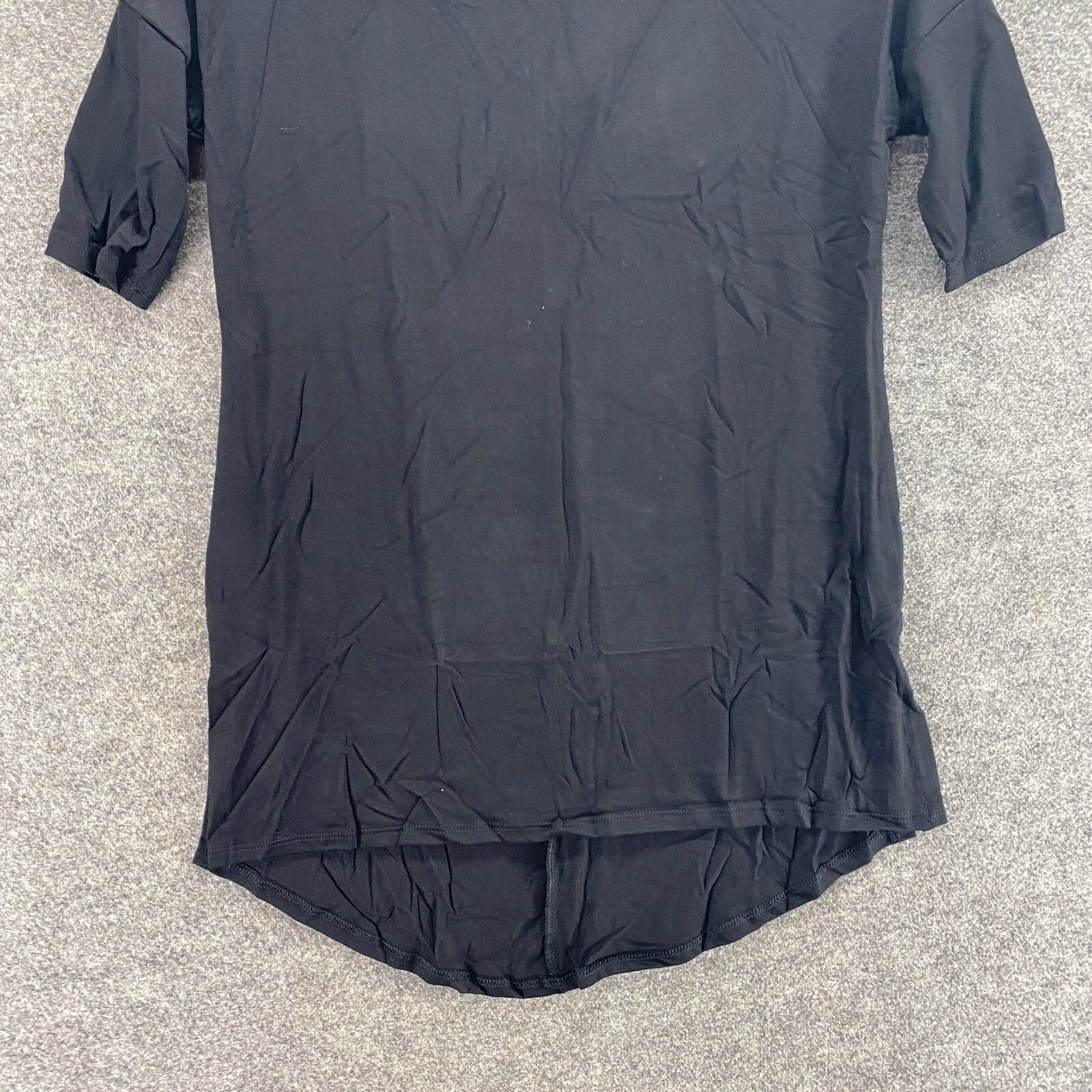 New Agnes & Dora Top Women 2XS Black Short Sleeve Pullover Round Neck Blouse