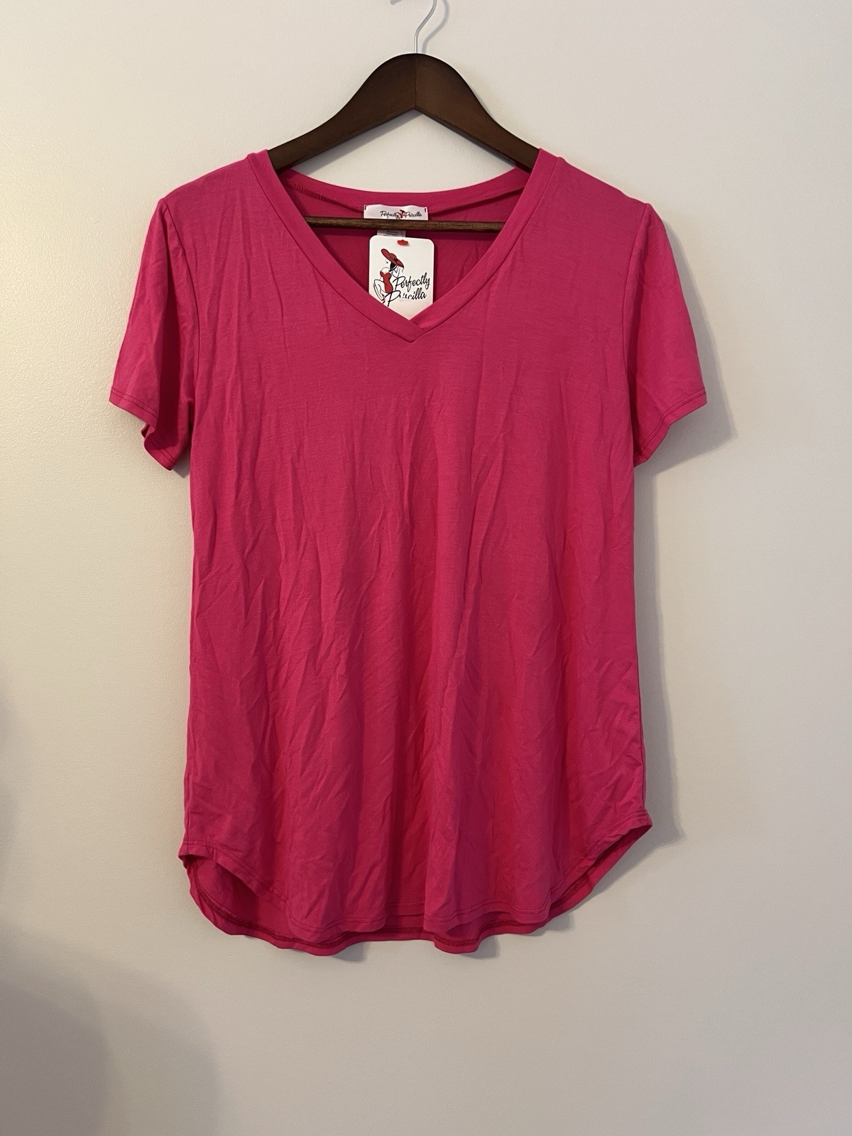 Perfectly Priscilla Dark Pink Fuchsia Tee NWT Small