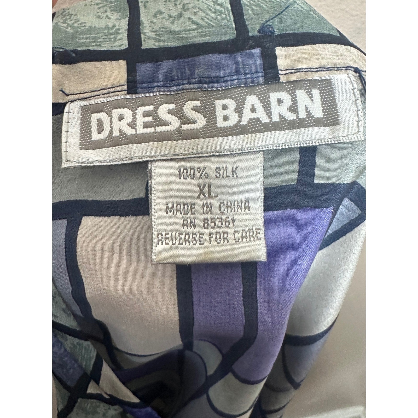 Dress Barn VTG Women’s XL Top Blouse 100% Silk water color Short Sleeve Retro