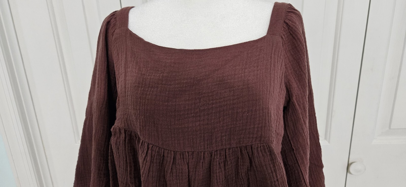 BY TOGETHER Women’s Plum Puff Long Sleeve Top, Size S – NWT