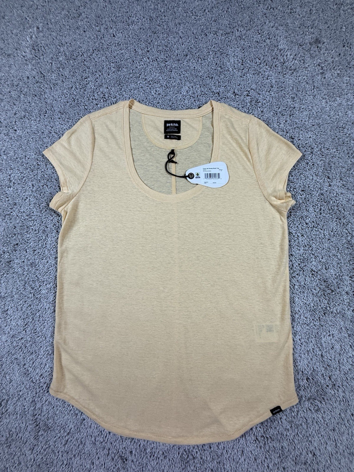 NWT Prana Women’s Short Sleeve Cozy Up Scoop Neck Tee Size M Yellow Hemp