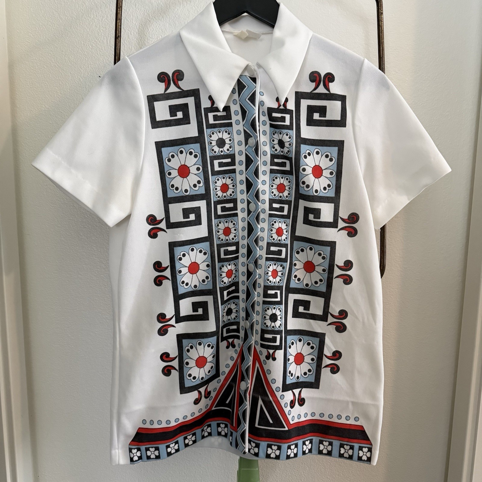 Vintage 60s 70s Mod Geometric Print Blouse White Psychedelic Polyester Top Tunic