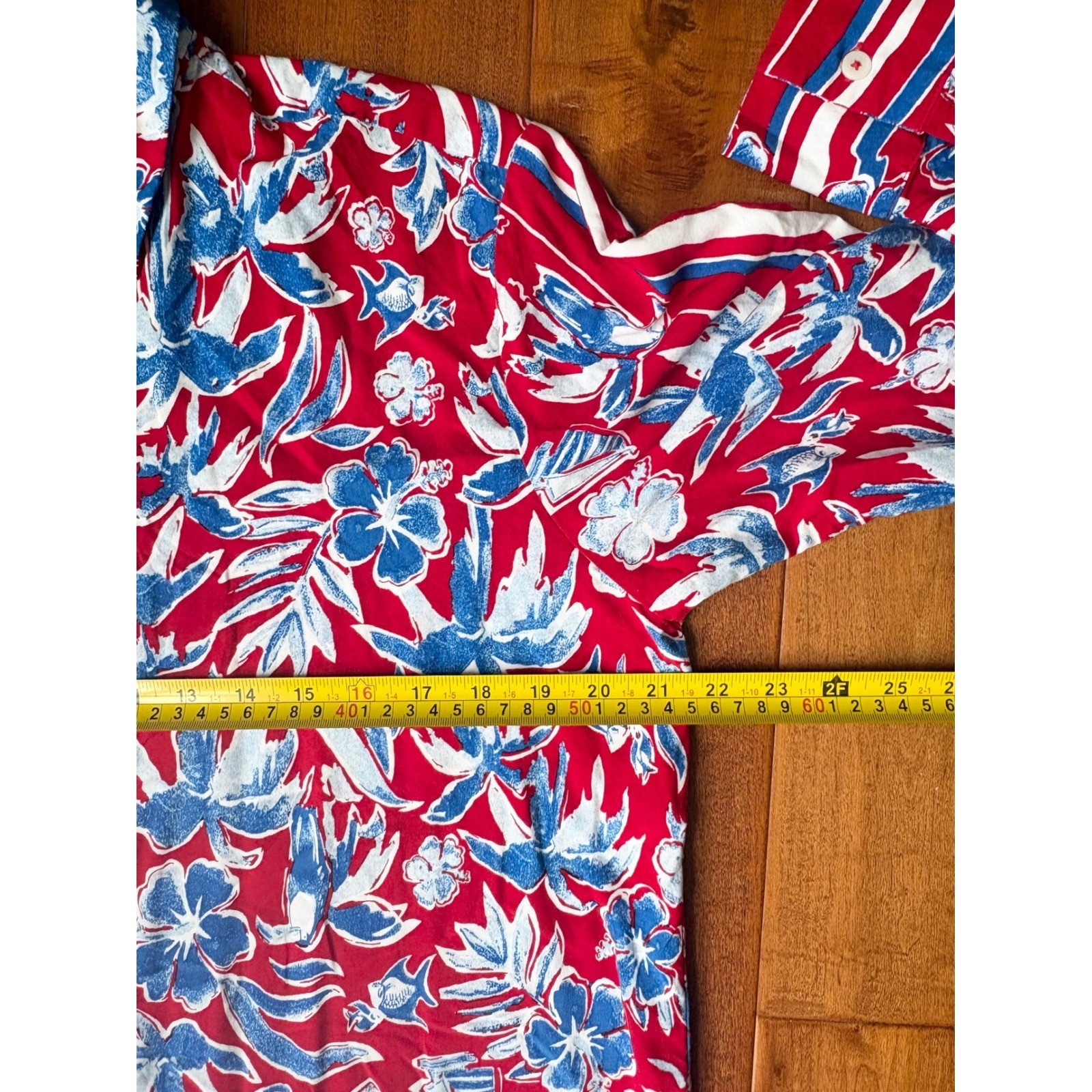 Tommy Hilfiger Button Down Tropical Floral Print, Womens Small Red Blue