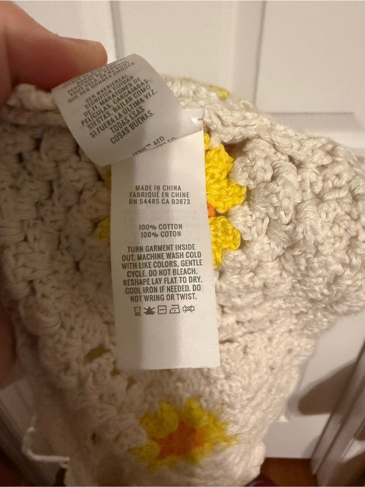 Aerie Cream Crochet Daisy Halter Crop Top Size M