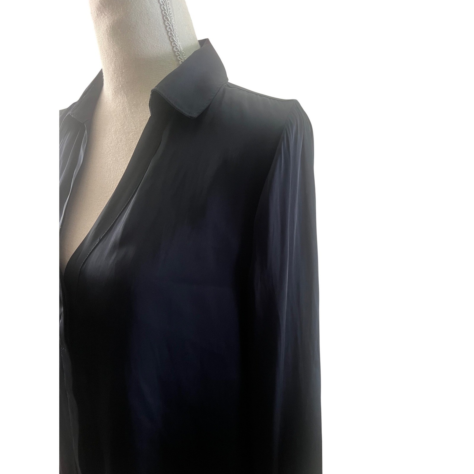 PAIGE Navy Blue V-Neck Long Sleeve Blouse Pleated Flared Cuffs 4099E25-6148