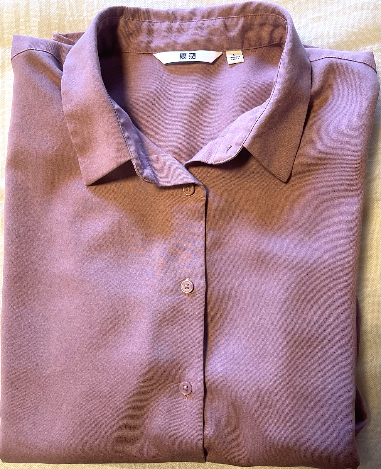 Uniqlo Womens L Mauve Pink Rayon Blend Long-Sleeve Button Front Shirt, Easy Care