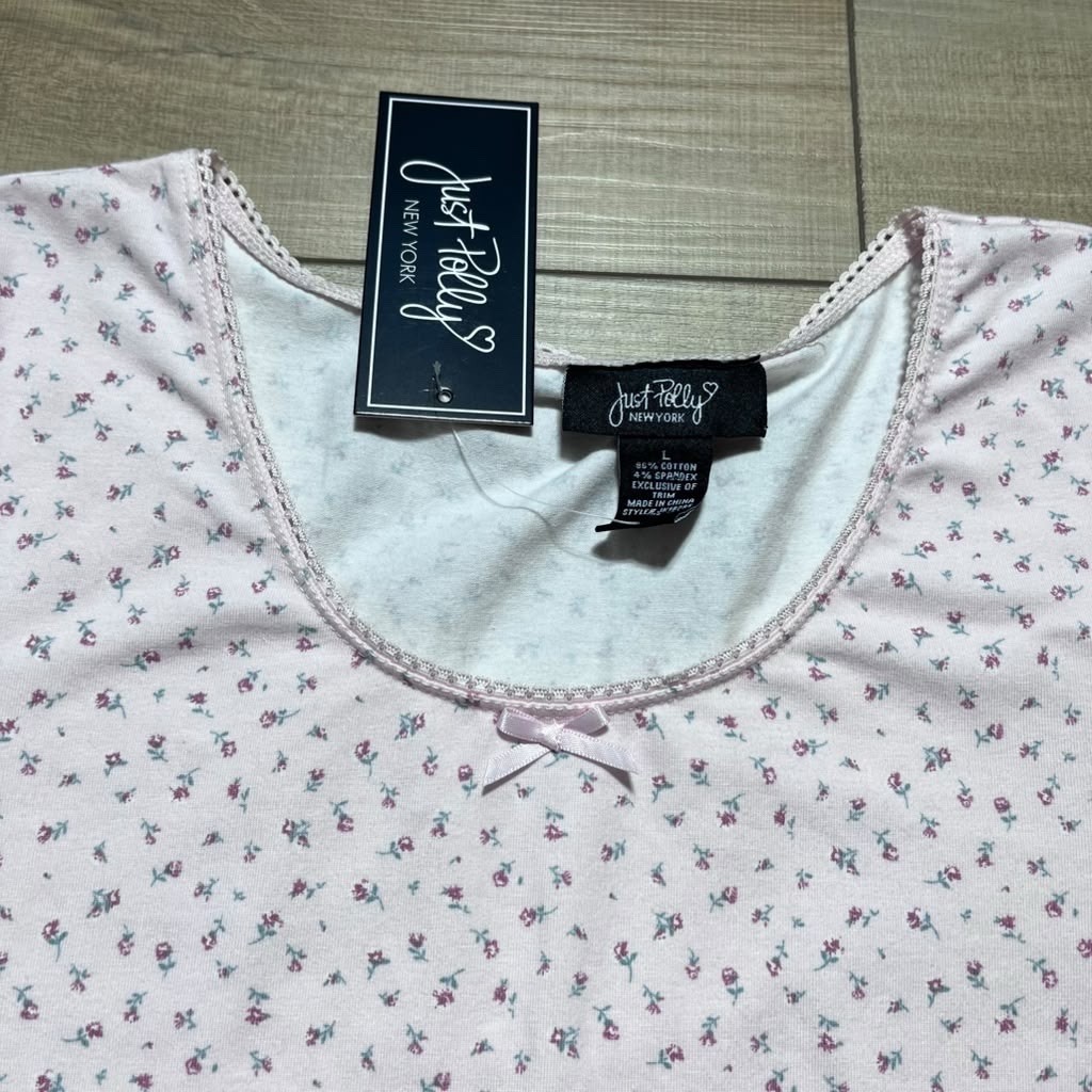 Just Polly New York Juniors Long Sleeve Floral Cropped Top Size Large Pink