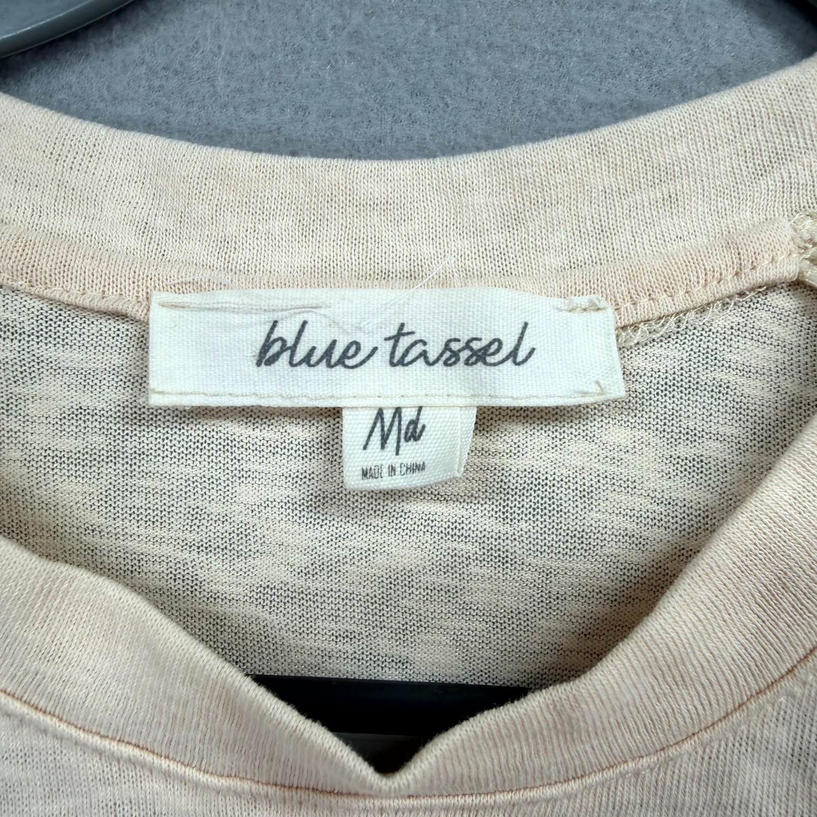 Blue Tassel Cropped Top Womens Medium Beige Lightweight Lacey Crochet Crew Neck