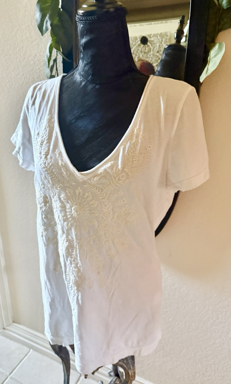 Johnny Was Cream embroidered over White T shirt Size L