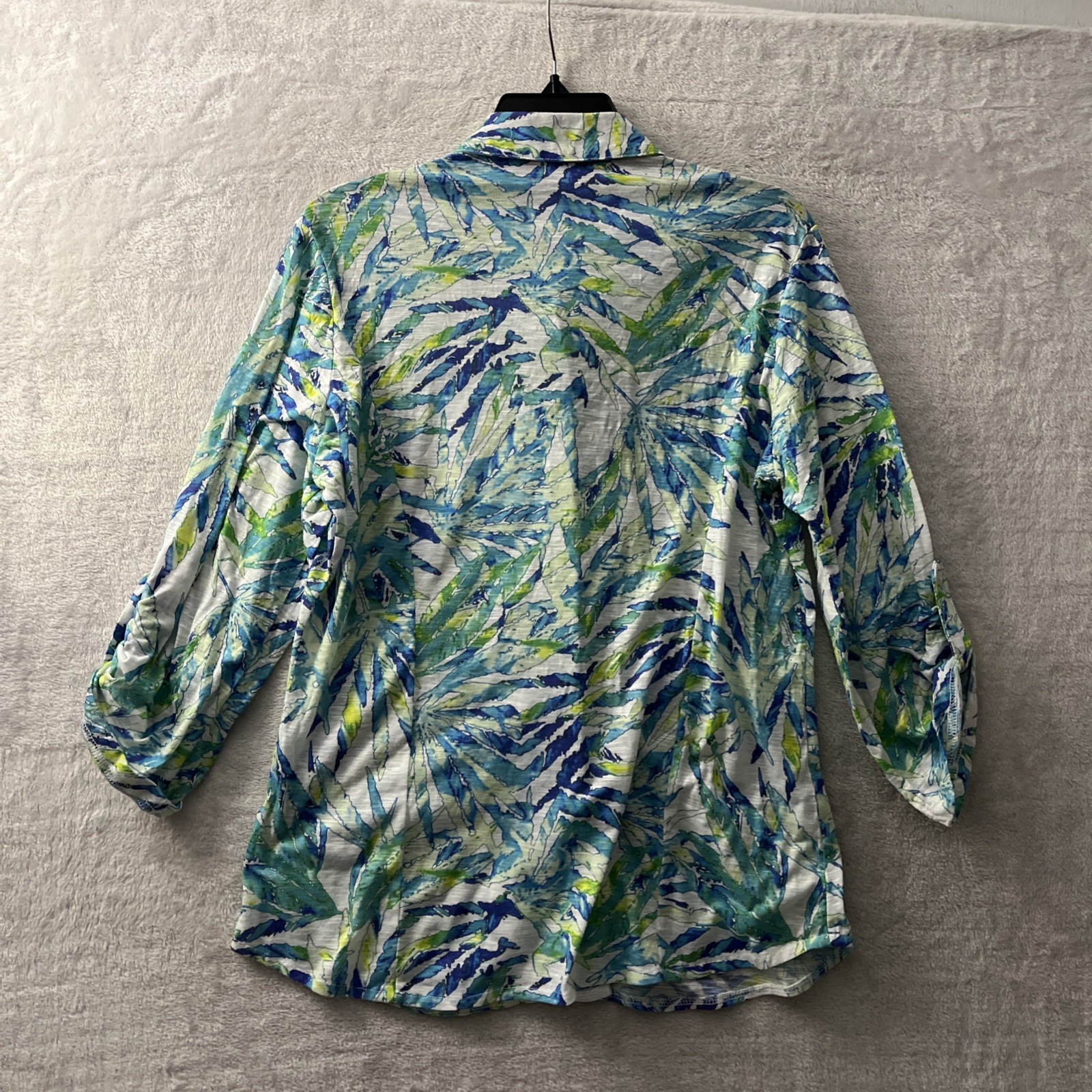 Tango Mango Womans Button Up Top Multicolor Floral Petites Small Polyester Blend