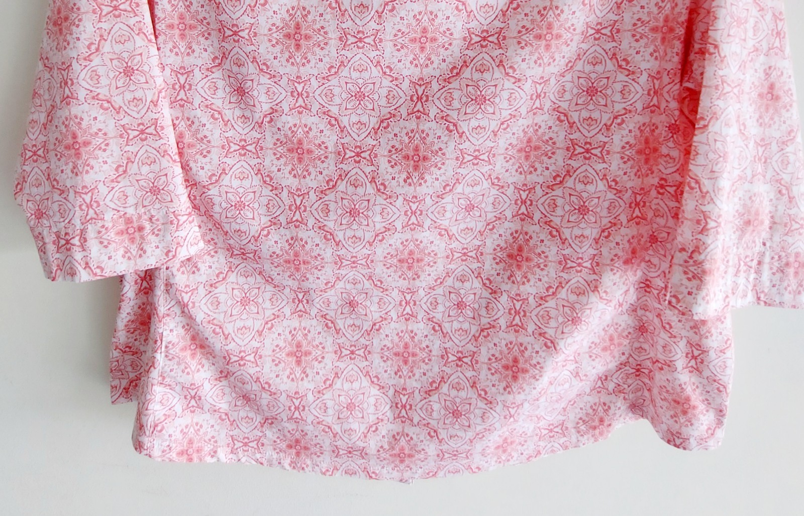 CORAL BAY Womens 2X Pink Print Woven Blouse w/Stretchy Side Panels