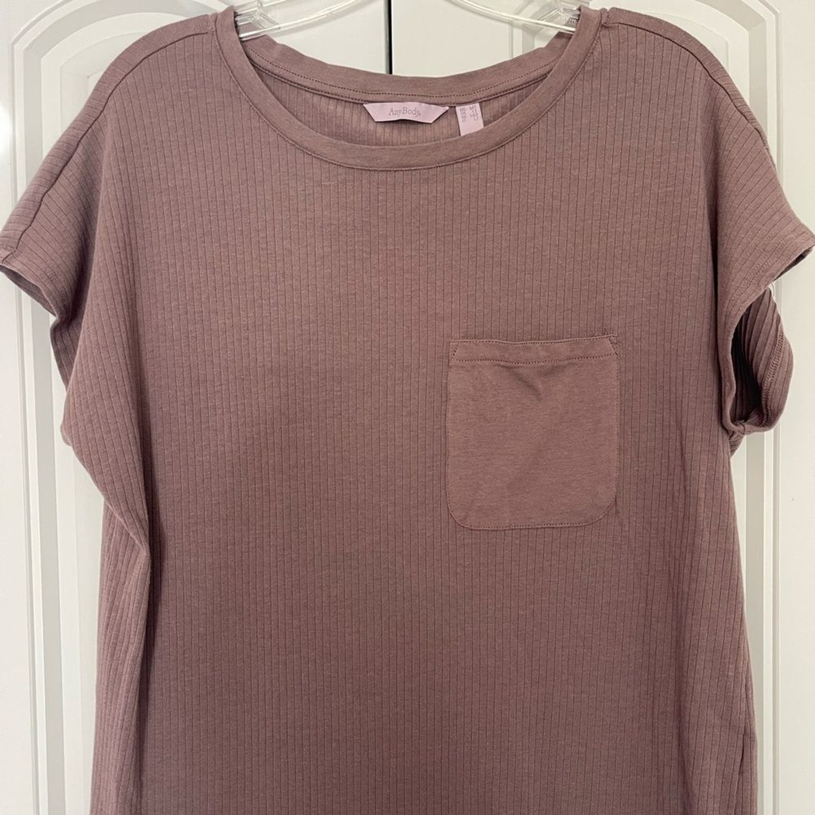 AnyBody Ribbed Mauve Top