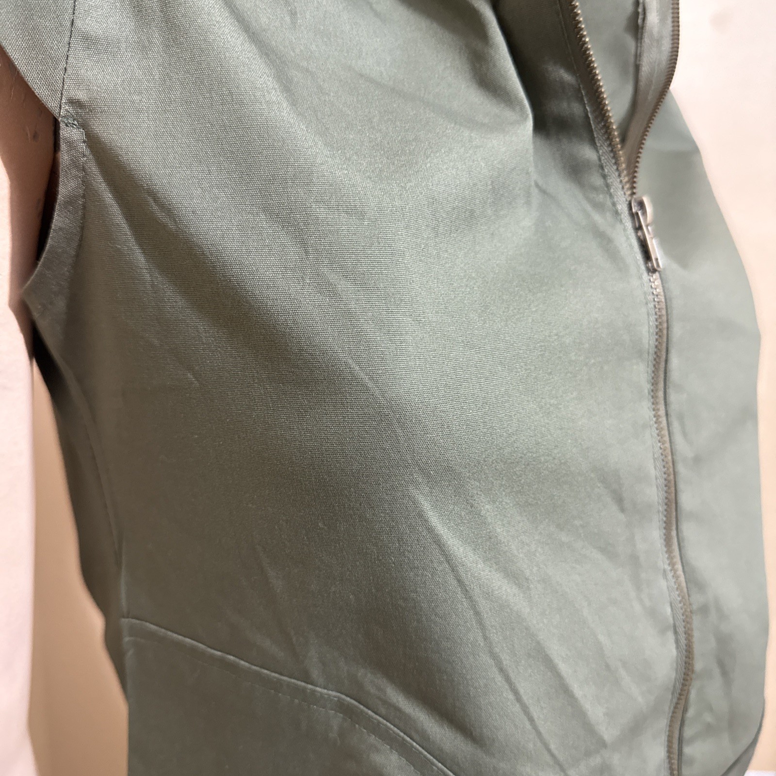 Women’s Forest Green Cotton Casual Stretch Unlined Zipper Size S Blouse Top Vest