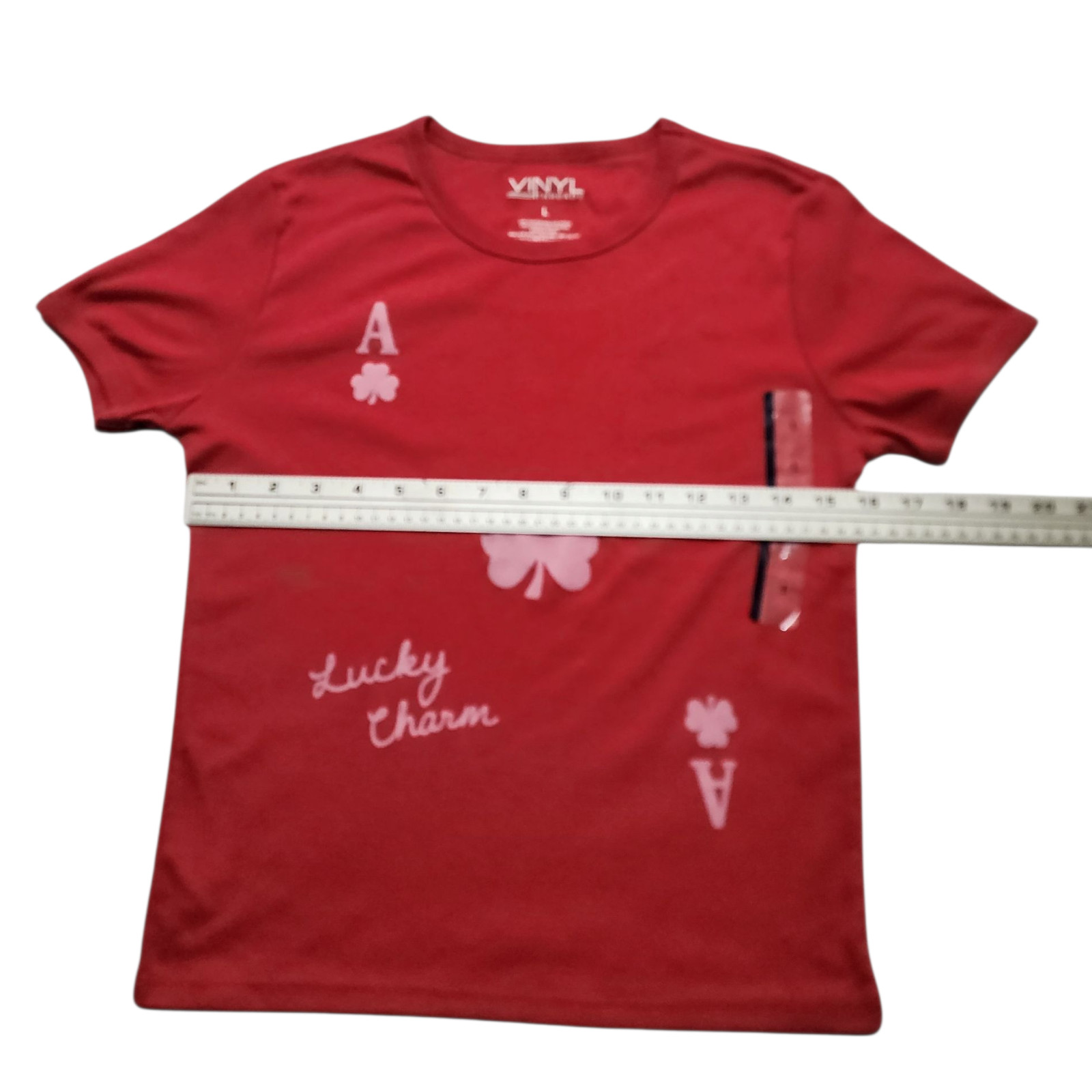 Vinyl Treads Womens T-Shirt Lucky Charm Print Size Large