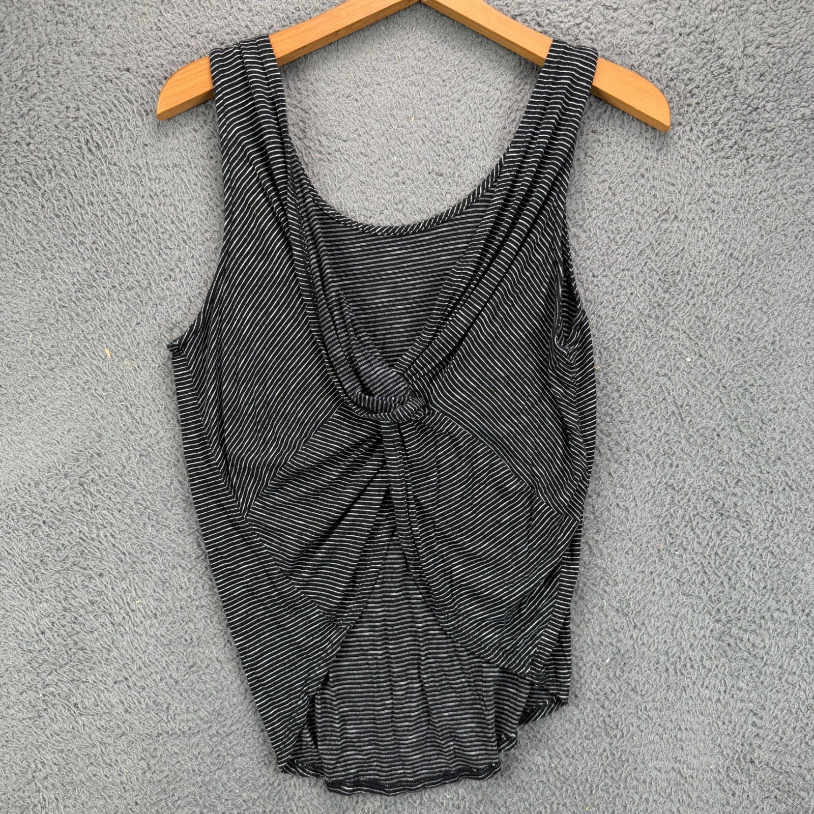 Carly Jean Los Angeles Womens Medium Black White Striped Twist Back Tank Top