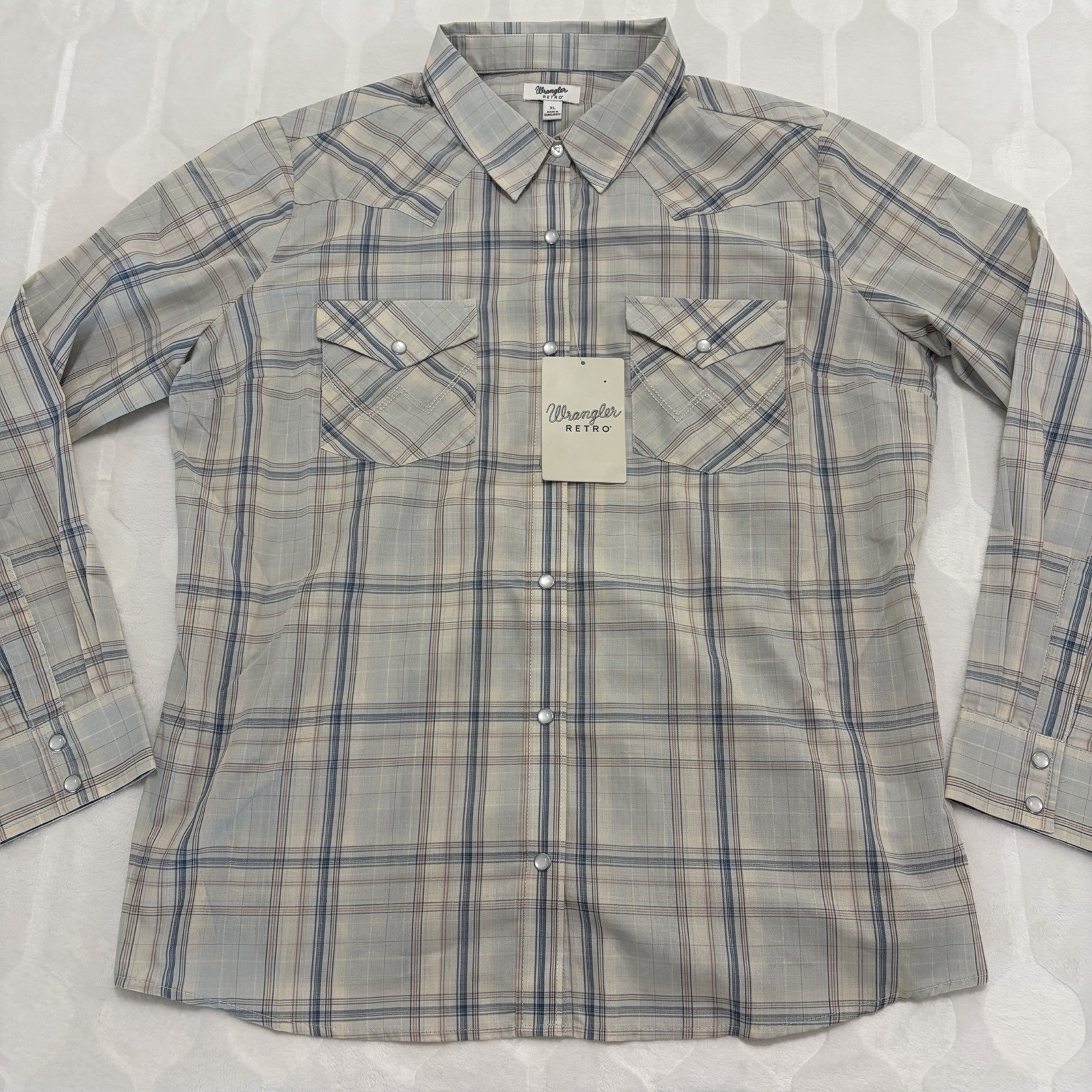 NWT Wrangler Retro Pearl Snap Shirt Women’s XL Beige Plaid Long Sleeve Western