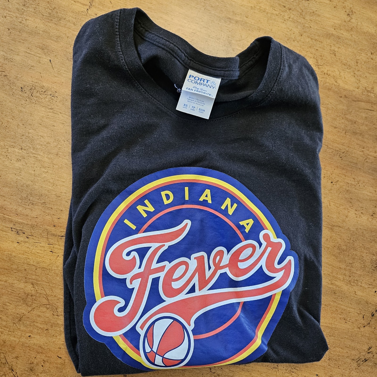 Indiana Fans – Fever Sports Basketball Logo Retro Ladies’ V-Neck Tshirt